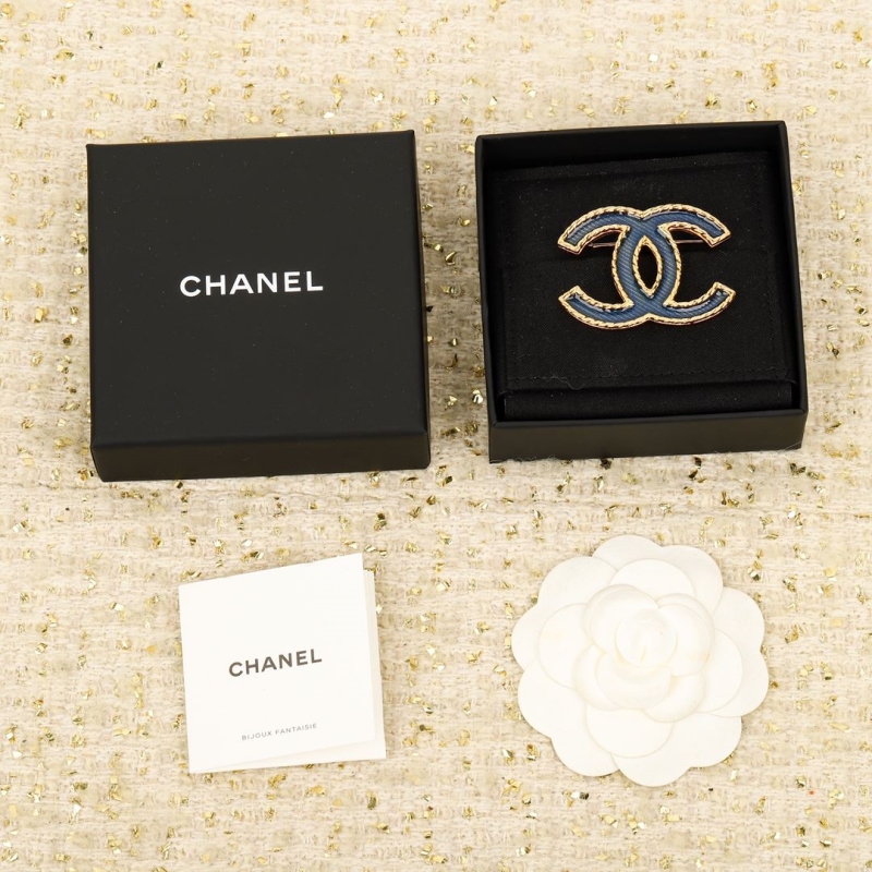 Ch*el brooches